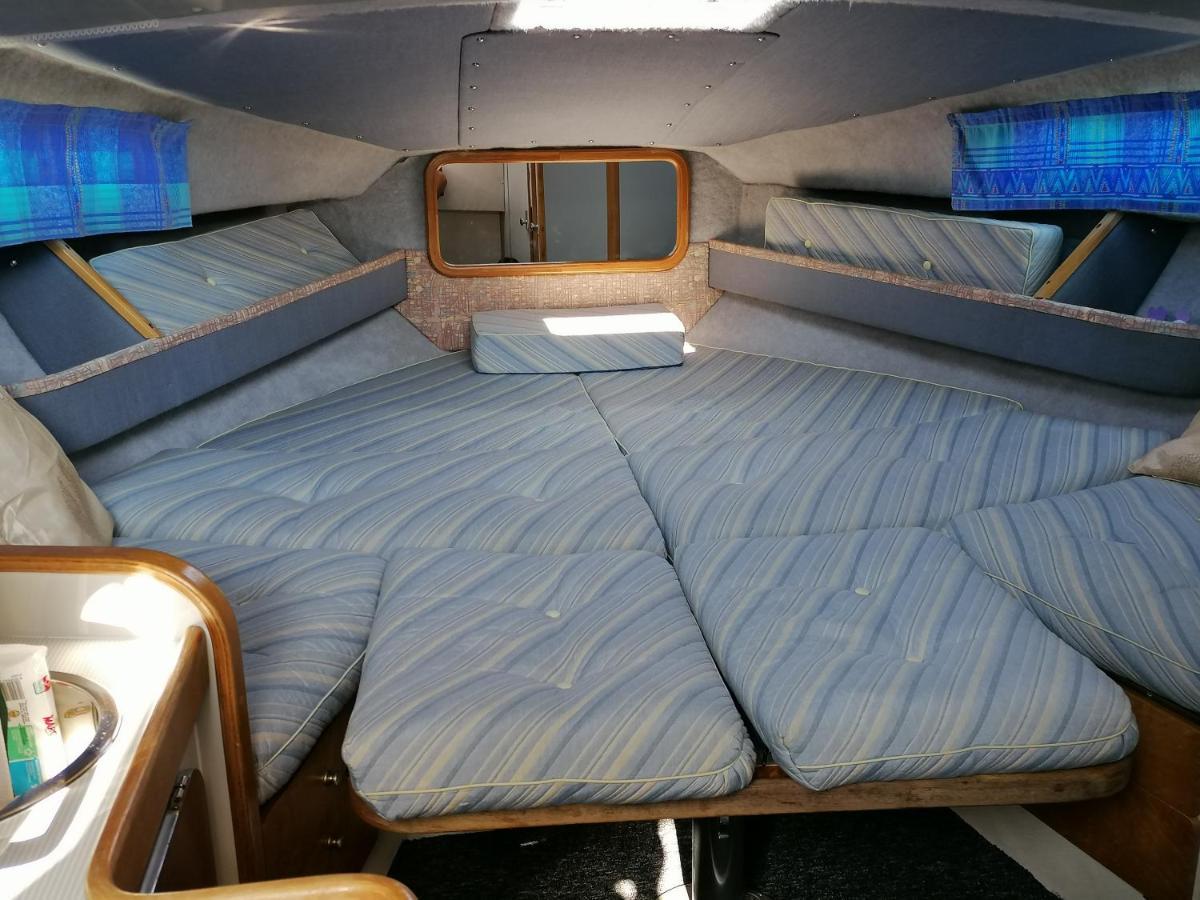 Sejour Insolite Sur Un Yacht. Bateau Hotel A Quai. Ла-Рошель Екстер'єр фото
