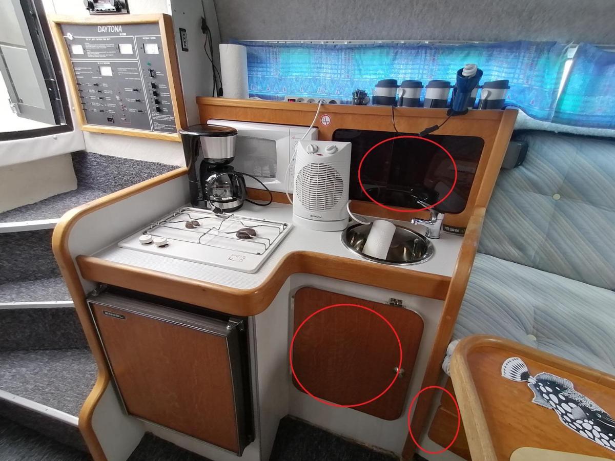 Sejour Insolite Sur Un Yacht. Bateau Hotel A Quai. Ла-Рошель Екстер'єр фото